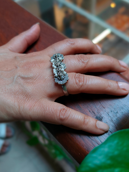 SR DUAL FINGER WITH PEARL DROPS 0025